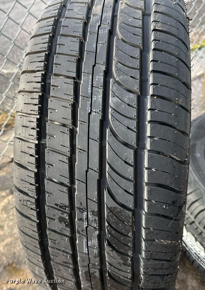 image for item LK9678 (4) Firestone Firehawk GT Pursuit tires