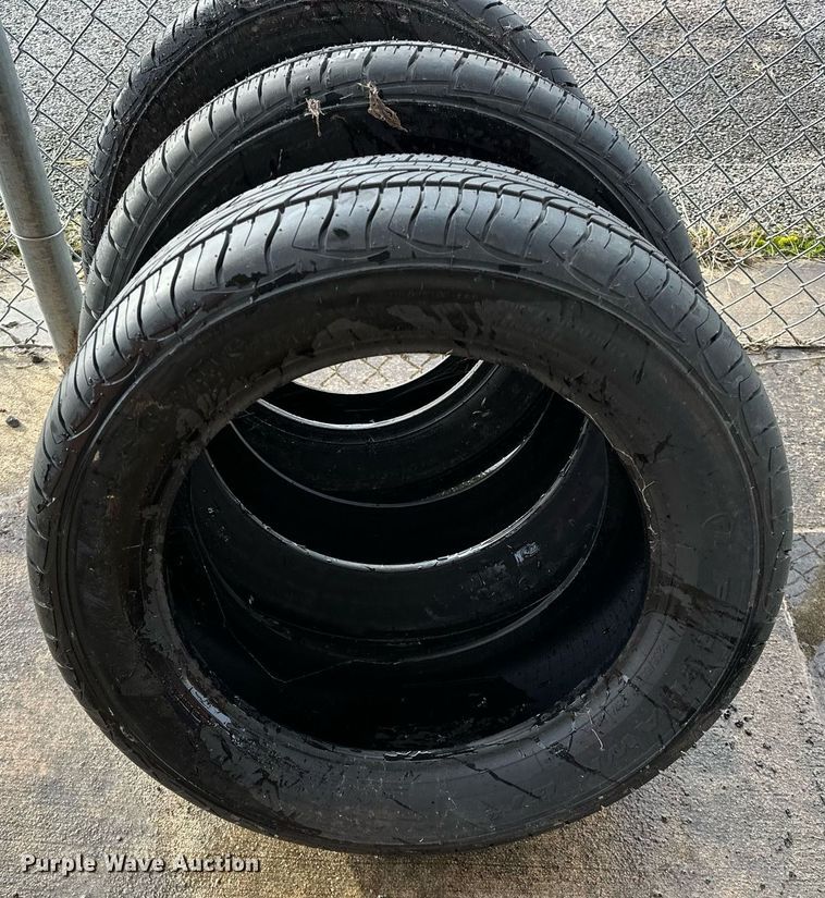 image for item LK9678 (4) Firestone Firehawk GT Pursuit tires