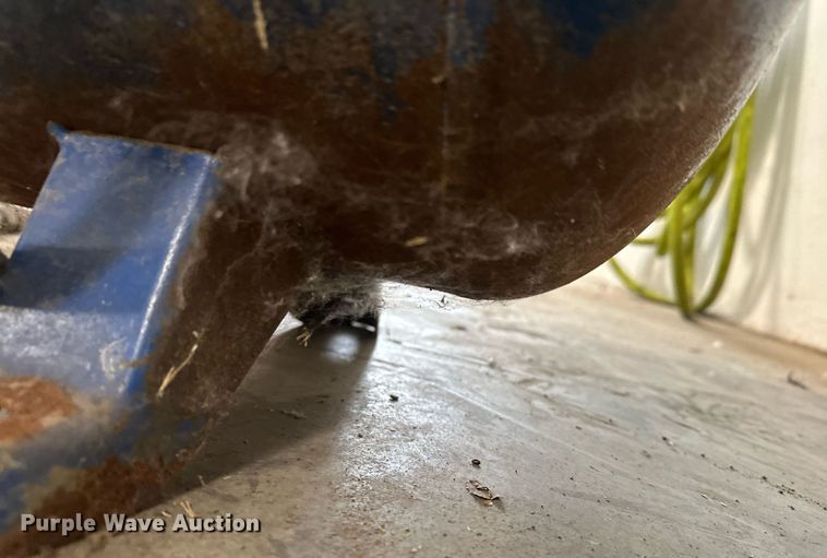 image for item LO9294 Quincy QRO1003S00112  air compressor