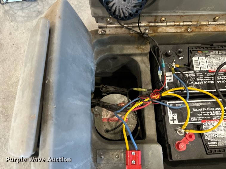 image for item LO9295 Nobles Speed Scrub 2001  floor scrubber