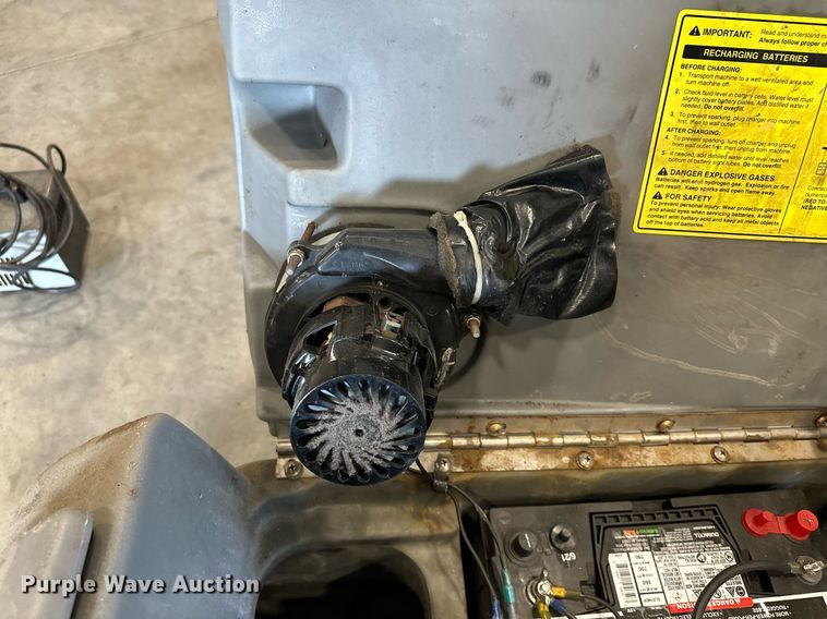 image for item LO9295 Nobles Speed Scrub 2001  floor scrubber