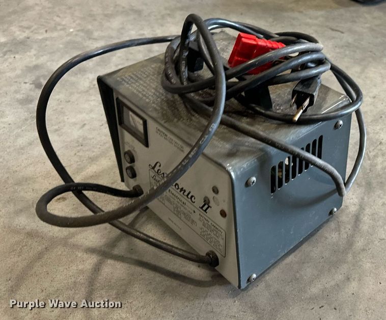 image for item LO9295 Nobles Speed Scrub 2001  floor scrubber