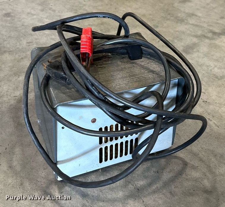 image for item LO9295 Nobles Speed Scrub 2001  floor scrubber