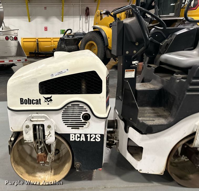 image for item LO9296 2003 Bobcat BCA12S  double drum vibratory roller