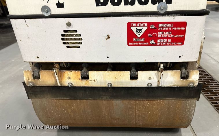 image for item LO9296 2003 Bobcat BCA12S  double drum vibratory roller