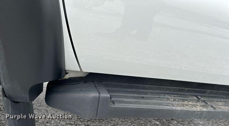 image for item LO9420 2011 Ford F450 Super Duty  utility / service truck