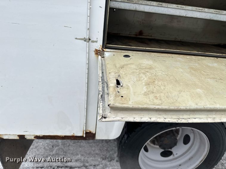 image for item LO9420 2011 Ford F450 Super Duty  utility / service truck