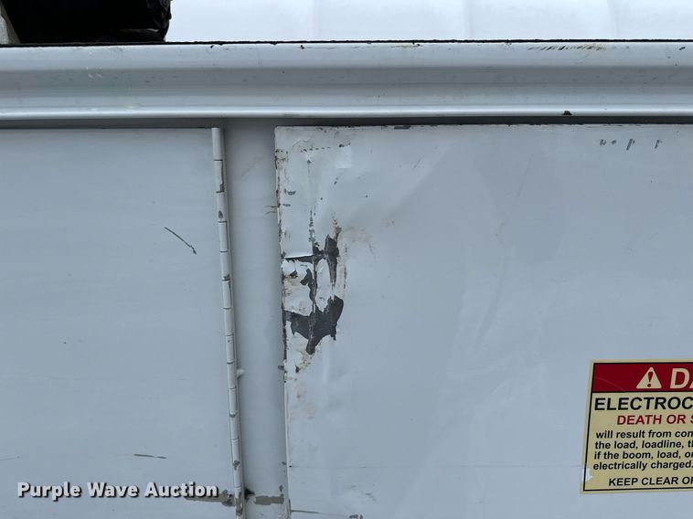 image for item LO9420 2011 Ford F450 Super Duty  utility / service truck