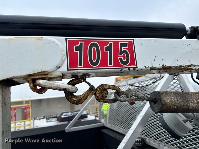 image for item LO9420 2011 Ford F450 Super Duty  utility / service truck