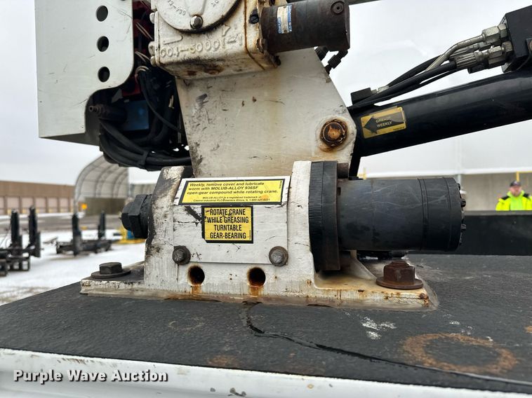 image for item LO9420 2011 Ford F450 Super Duty  utility / service truck