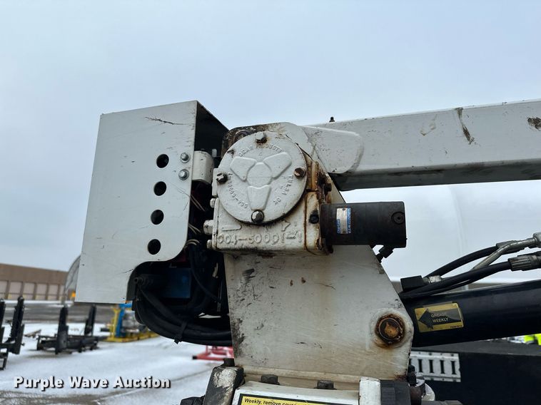 image for item LO9420 2011 Ford F450 Super Duty  utility / service truck