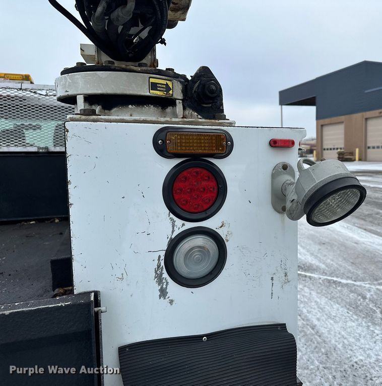 image for item LO9420 2011 Ford F450 Super Duty  utility / service truck