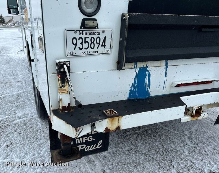 image for item LO9420 2011 Ford F450 Super Duty  utility / service truck