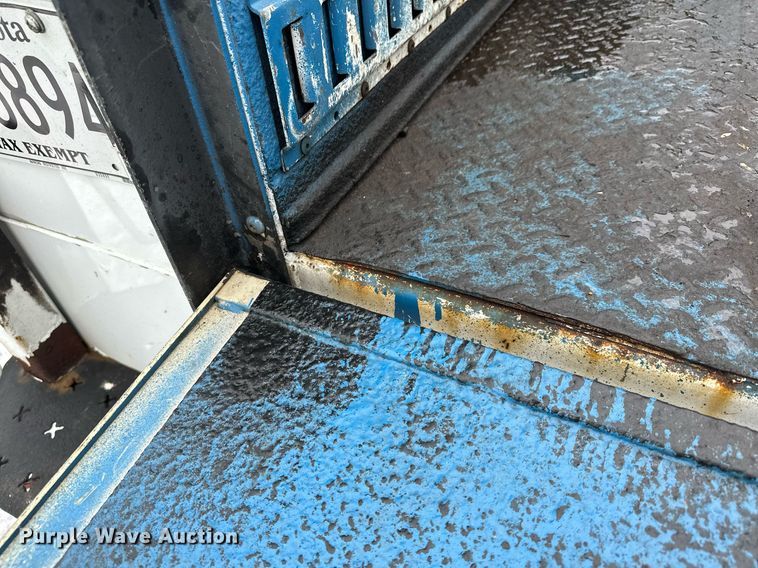 image for item LO9420 2011 Ford F450 Super Duty  utility / service truck