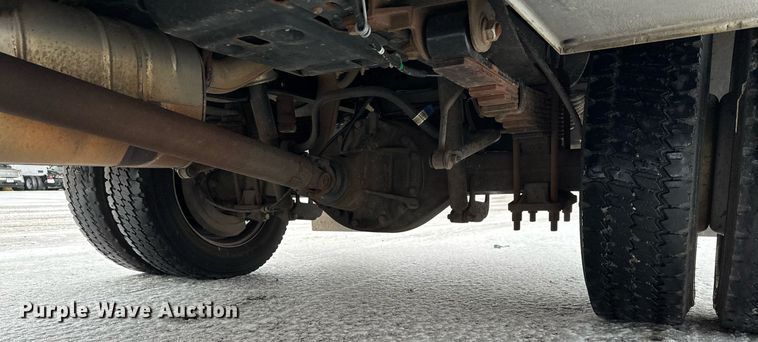 image for item LO9420 2011 Ford F450 Super Duty  utility / service truck