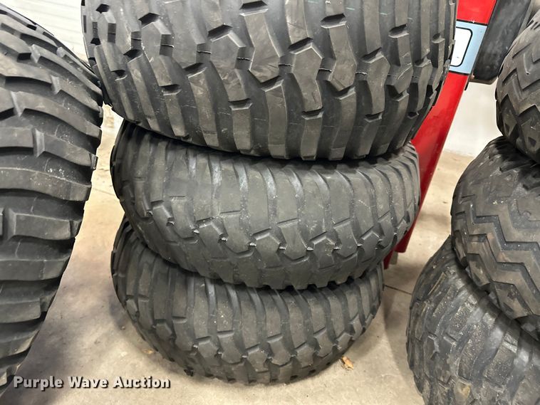 image for item LO9422 (8) tires and wheels