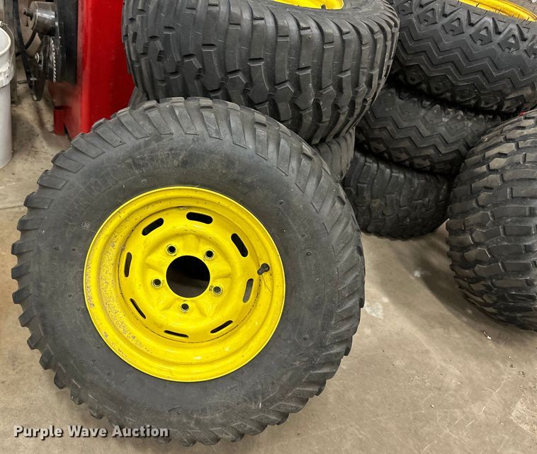 image for item LO9422 (8) tires and wheels