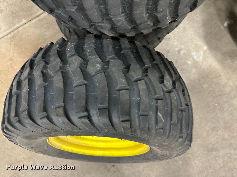 image for item LO9422 (8) tires and wheels