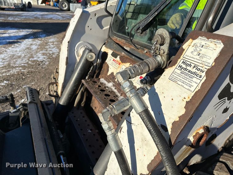 image for item LO9424 2009 Bobcat  skid steer finish mower