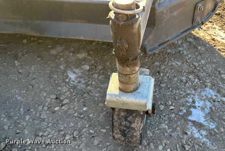 image for item LO9424 2009 Bobcat  skid steer finish mower