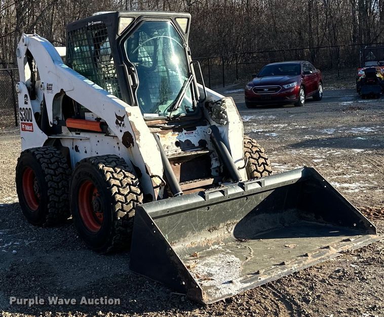 image for item LO9426 2007 Bobcat S300  skid steer loader