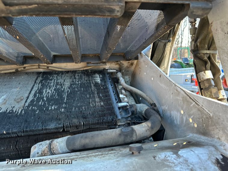 image for item LO9426 2007 Bobcat S300  skid steer loader