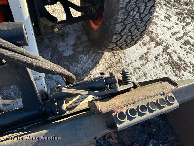 image for item LO9427 2016 Bobcat ToolCat 5610  utility vehicle