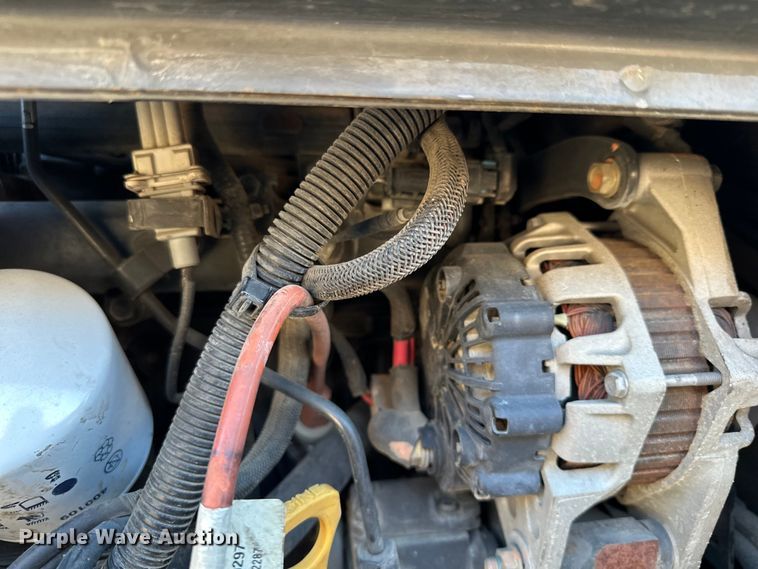 image for item LO9427 2016 Bobcat ToolCat 5610  utility vehicle