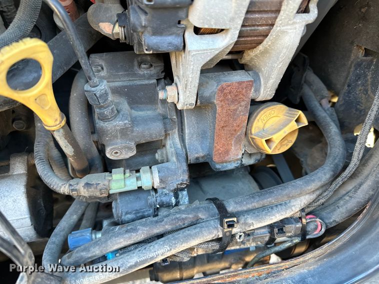 image for item LO9427 2016 Bobcat ToolCat 5610  utility vehicle