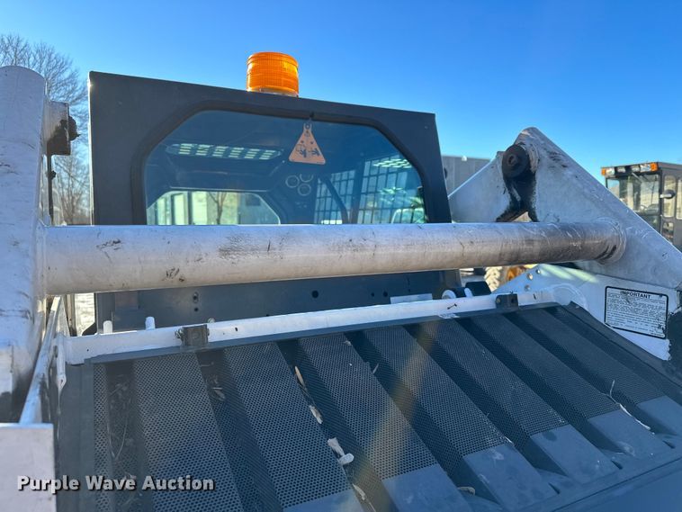 image for item LO9428 1996 Bobcat 773  skid steer loader