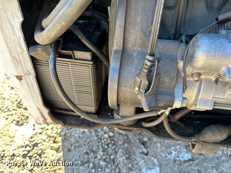 image for item LO9428 1996 Bobcat 773  skid steer loader