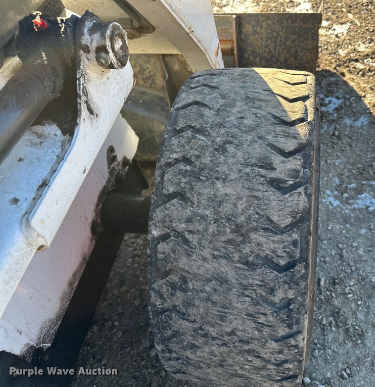 image for item LO9428 1996 Bobcat 773  skid steer loader