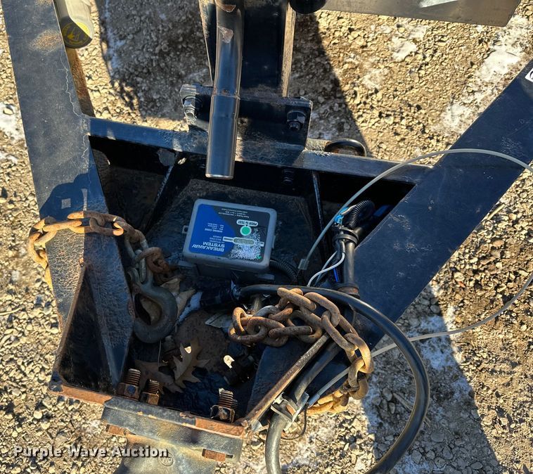 image for item LO9429 2013 Felling  equipment trailer