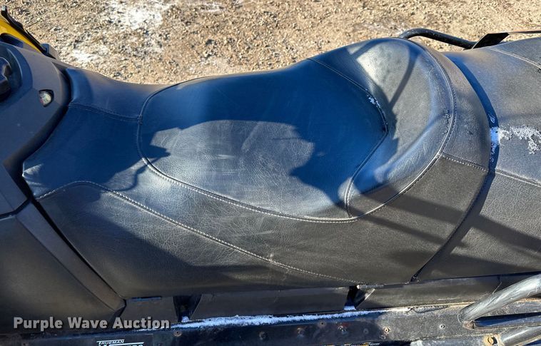 image for item LO9430 Ski-Doo Skandic 800  snowmobile