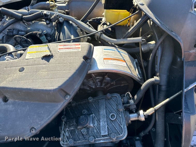 image for item LO9430 Ski-Doo Skandic 800  snowmobile