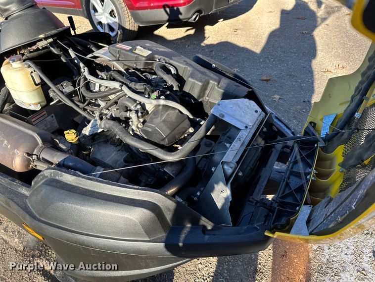 image for item LO9430 Ski-Doo Skandic 800  snowmobile