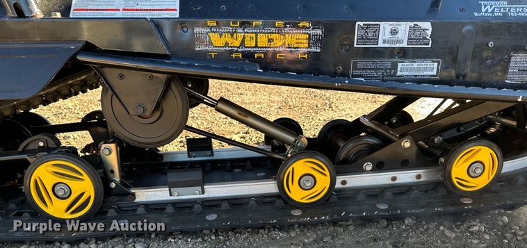 image for item LO9430 Ski-Doo Skandic 800  snowmobile