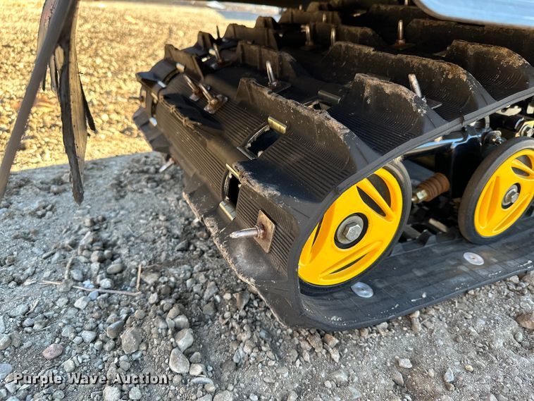 image for item LO9430 Ski-Doo Skandic 800  snowmobile