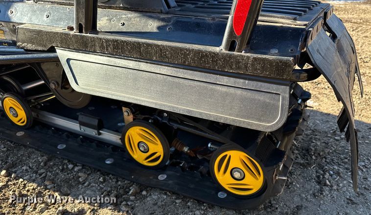 image for item LO9430 Ski-Doo Skandic 800  snowmobile