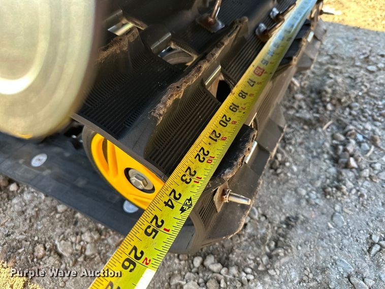 image for item LO9430 Ski-Doo Skandic 800  snowmobile