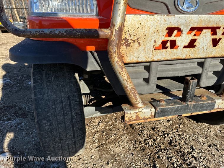 image for item LO9431 Kubota RTV900  utility vehicle