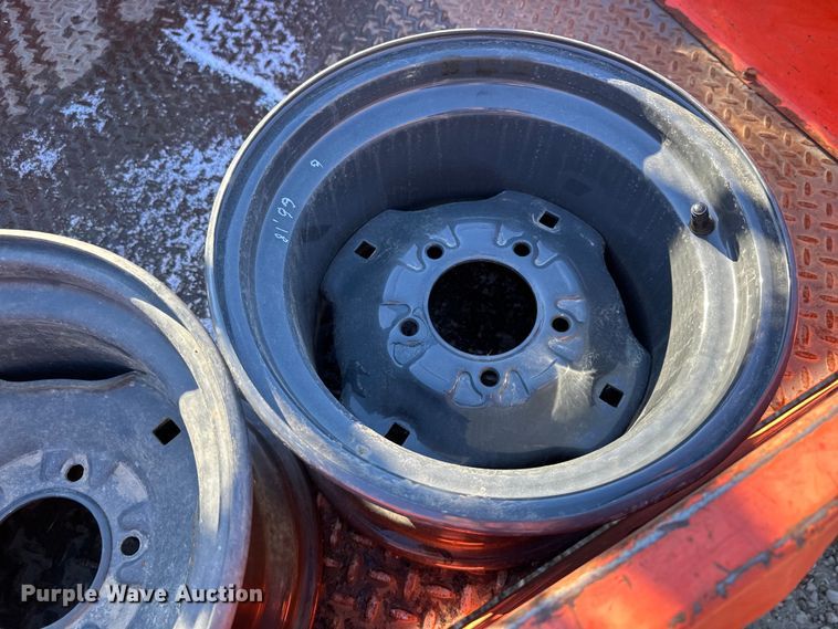 image for item LO9431 Kubota RTV900  utility vehicle