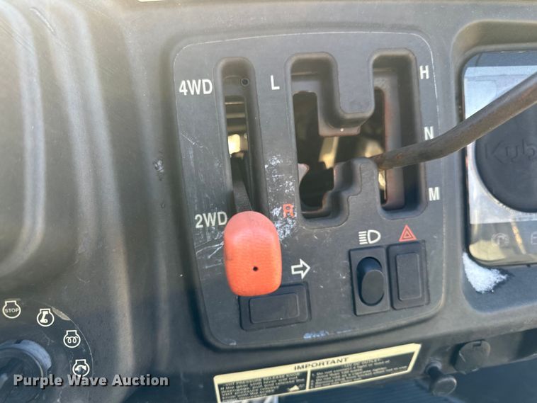 image for item LO9431 Kubota RTV900  utility vehicle