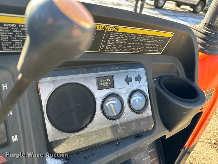 image for item LO9431 Kubota RTV900  utility vehicle