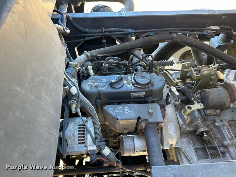 image for item LO9431 Kubota RTV900  utility vehicle