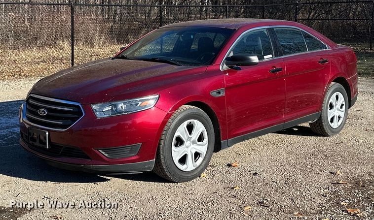 image for item LO9432 2016 Ford Taurus Police Interceptor