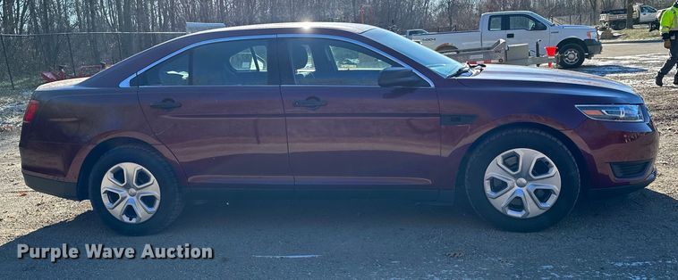 image for item LO9432 2016 Ford Taurus Police Interceptor