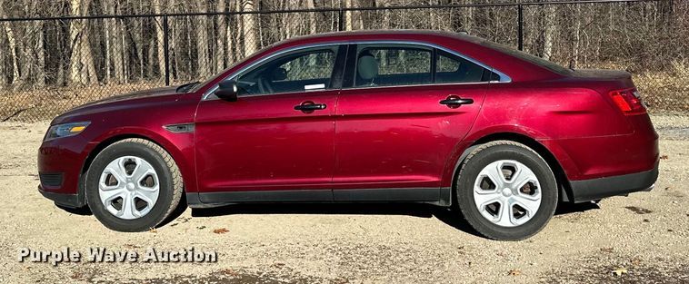 image for item LO9432 2016 Ford Taurus Police Interceptor