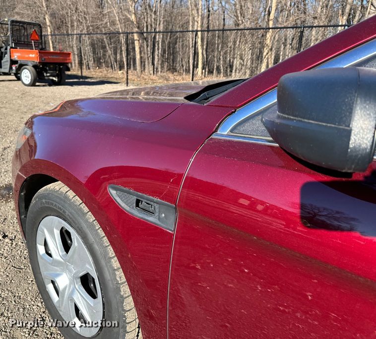 image for item LO9432 2016 Ford Taurus Police Interceptor