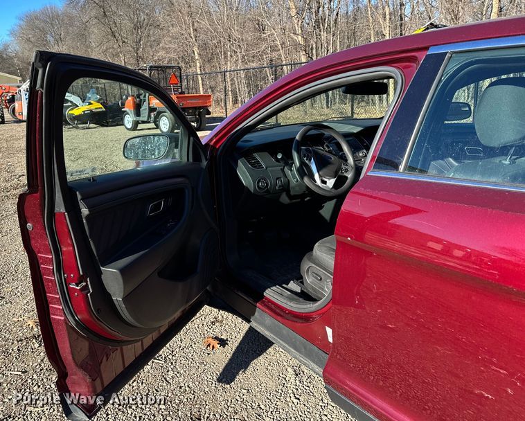 image for item LO9432 2016 Ford Taurus Police Interceptor